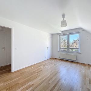 Dieweg : Maison 3 façades + piscine extérieure chauffée