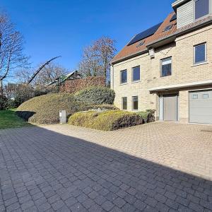 Dieweg : Maison 3 façades + piscine extérieure chauffée