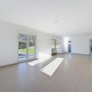 Dieweg : Maison 3 façades + piscine extérieure chauffée