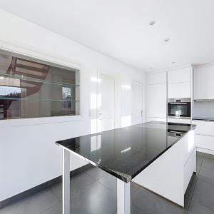 Dieweg : Maison 3 façades + piscine extérieure chauffée