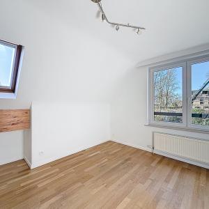 Dieweg : Maison 3 façades + piscine extérieure chauffée