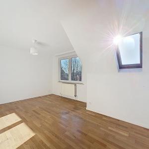 Dieweg : Maison 3 façades + piscine extérieure chauffée