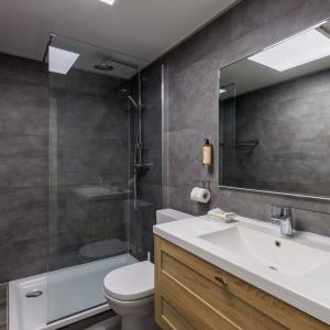 Cinquantenaire: bel appartement rénové 127m² terr, pk