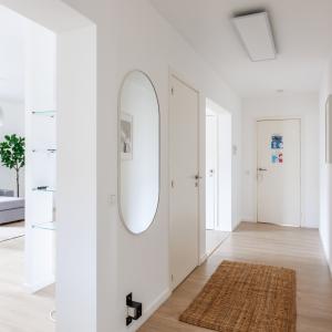 Cinquantenaire: bel appartement rénové 127m² terr, pk