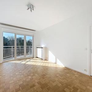 Roosevelt/ULB : Appartement 3 chambres + terrasse + garage 