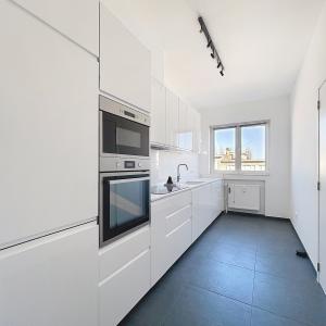 Roosevelt/ULB : Appartement 3 chambres + terrasse + garage 