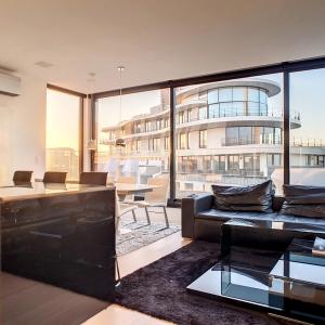 Boulevard de Waterloo : Superbe Penthouse meublé 