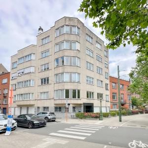 Churchill, spacieux appartement rénové 3 ch