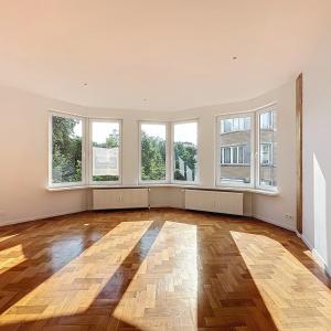 Churchill, spacieux appartement rénové 3 ch