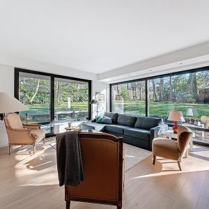 Mix / Soignes : Bel appartement rénové et meublé + terrasse