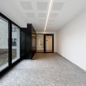 Immeuble The W : Appartement neuf 1ch près UCL avec terrasse