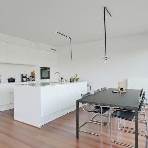 Centre/canal: appartement récent: terrasse 15 m², 2 parkings