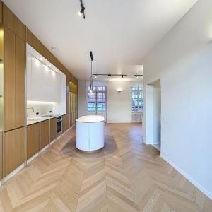 Quartier Européen - Magnifique triplex 3ch avec terrasse