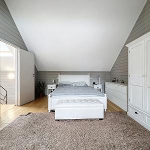 Centre de Bruxelles : magnifique maison + jardin + parking