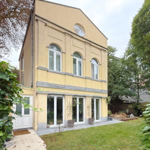 Magnifique triplex 4 CH avec jardin et parking