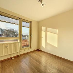 Lauters : Superbe penthouse avec une grande terrasse