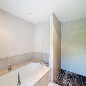 Fort-Jaco : Magnifique duplex avec jardin