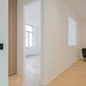 Abbaye, sublime duplex penthouse rénové 3 ch