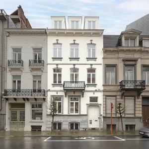 Abbaye, sublime duplex penthouse rénové 3 ch