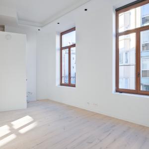 Stephanie/Toison d'or Magnifique studio ±46 m² 