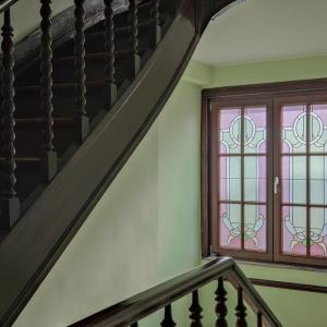 Magnifique Hôtel de maître de ± 600 m², jardin et garage.