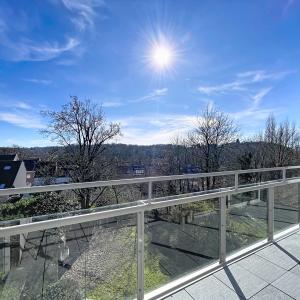 Drossart : Superbe appartement + terrasse + parking 