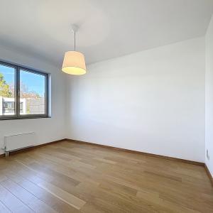 Drossart : Superbe appartement + terrasse + parking 
