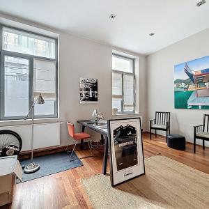 Rue de Naples : Superbe duplex rénové + terrasse 