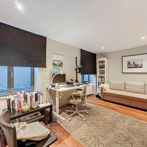 Rue de Naples : Superbe duplex rénové + terrasse 