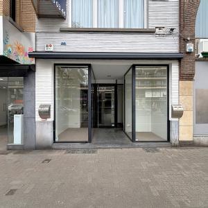 Fort Jaco : Superbe surface commerciale prête à l’emploi