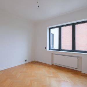 Louise, jardin du Roi, spacieux appartement de 185 m2