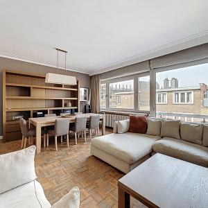 Cavell : Bel appartement meublé 2 chambres 