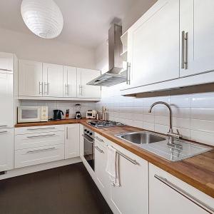 Cavell : Bel appartement meublé 2 chambres 