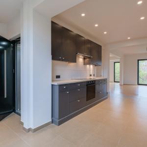 Louise, jardin du Roi, spacieux appartement de 205 m2