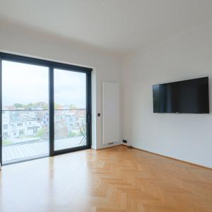 Louise, jardin du Roi, spacieux appartement de 205 m2