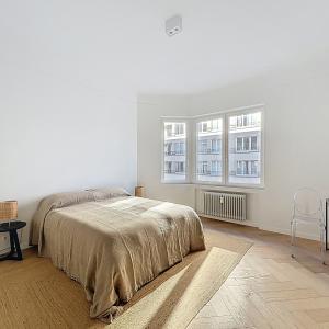 Square Marie Louise - Appartement rénové 2ch + balcon