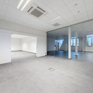 Forest / Drogenbos : Plateau de bureaux neuf ± 400 m² 