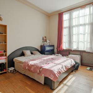 Magnifique Hôtel de maître de ± 600 m², jardin et garage.