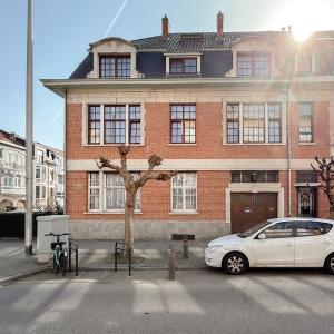 Magnifique Hôtel de maître de ± 600 m², jardin et garage.