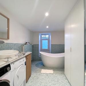 Uccle/Globe - Duplex 2 chambres meublé + terrasse 