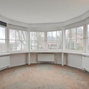 Parc Brugmann - Villa de ± 450 m² bruts avec jardin & garage