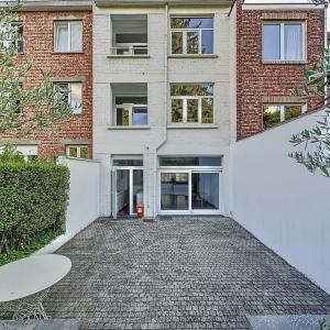 Dieweg/Lycée Français : Belle maison 4 chambres + bureaux