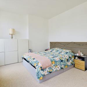 Place Luxembourg: magnifique appartement terrasse S/O 12 m²