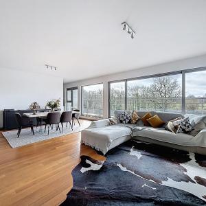 Hippodrome de Boitsfort : Bel appartement moderne + terrasse