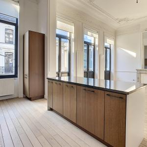 Chaussée d'Ixelles : Sublime appartement remis à neuf
