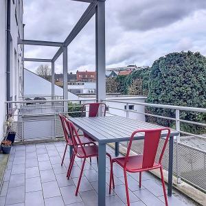 Châtelain : Magnifique appartement 3 CH. + terrasse SUD