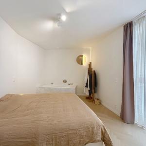 Sablon : Bel appartement meublé 1 ch rénové à neuf