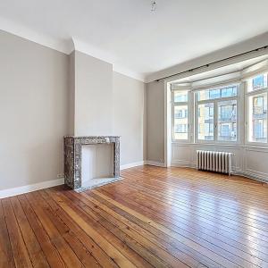 Place Brugmann : Somptueuse maison de Maître rénovée en 2022