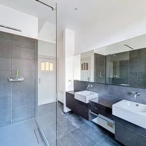 Place Brugmann : Somptueuse maison de Maître rénovée en 2022