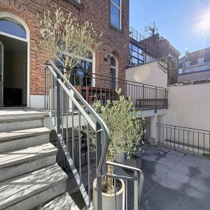 Place Brugmann : Somptueuse maison de Maître rénovée en 2022